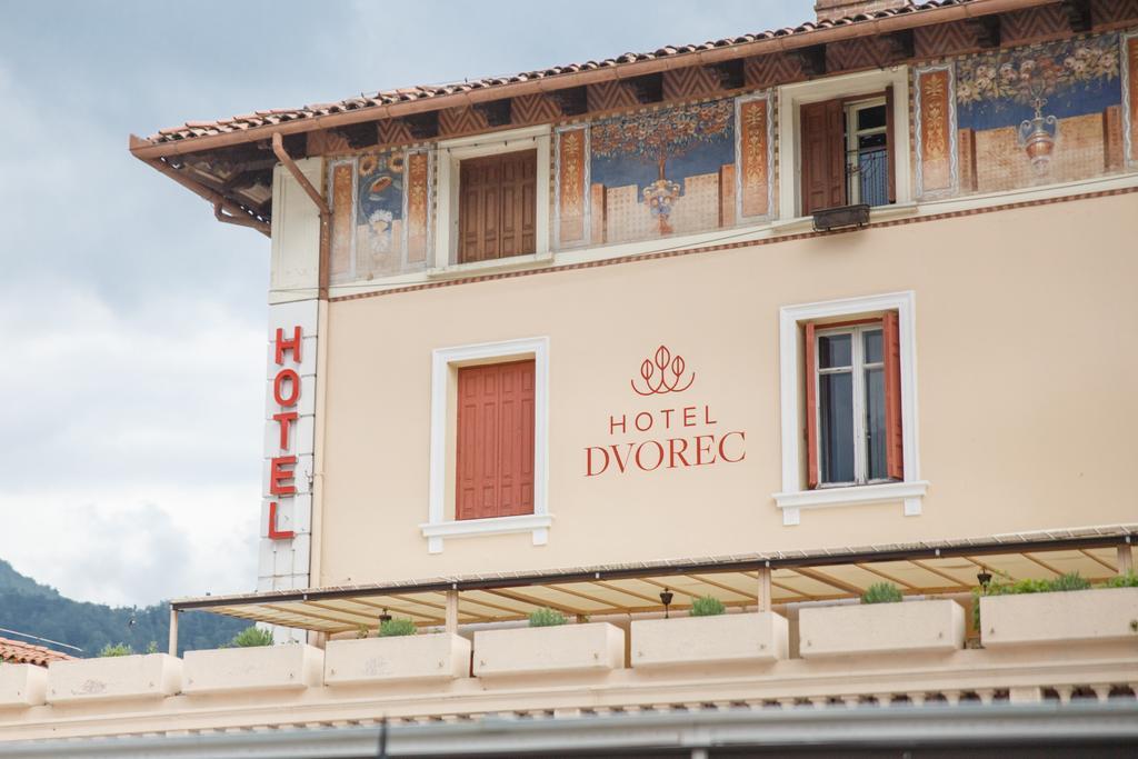 Hotel Dvorec Tolmin Exterior photo